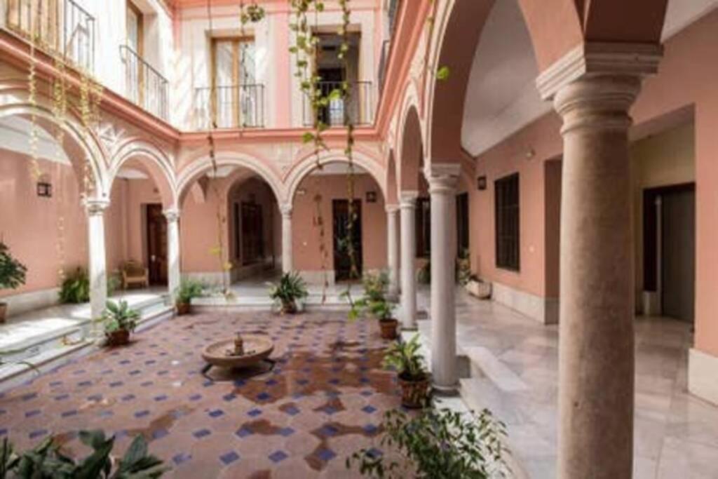 Goyeneta Palace By Valcambre Севилья Экстерьер фото